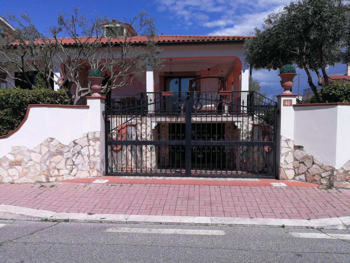 Villa Carlini Passoscuro Eksteriør billede